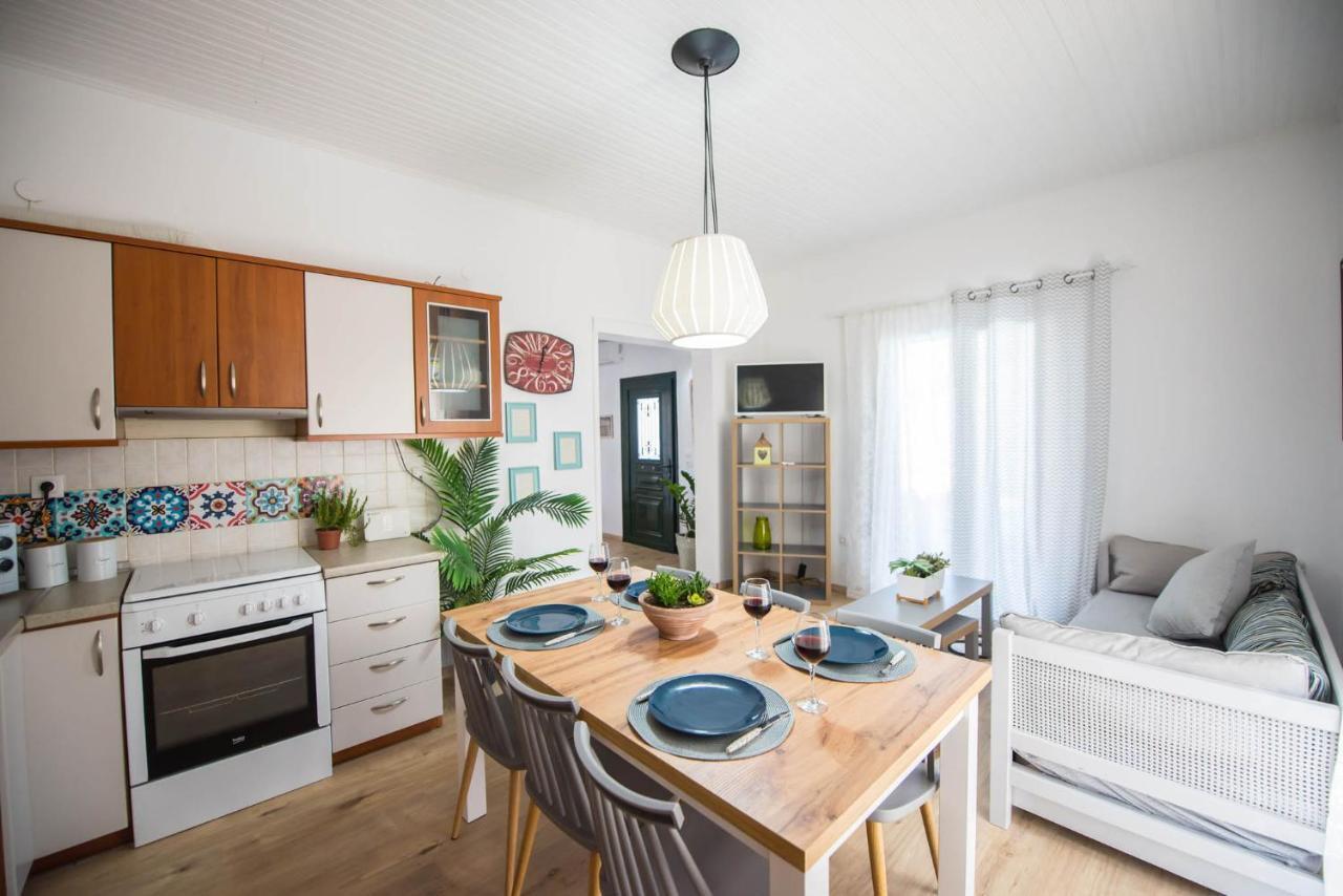 Acharavi Beach Villa Exteriör bild