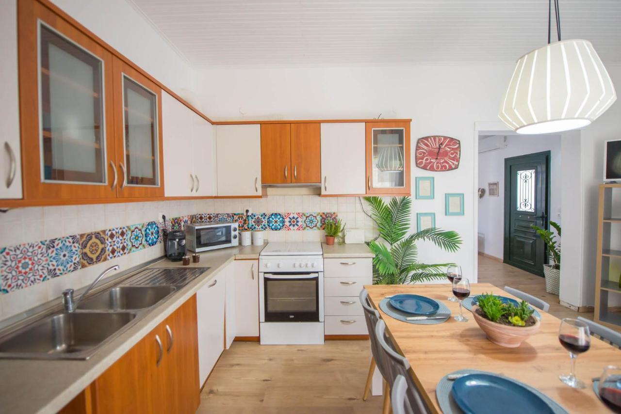 Acharavi Beach Villa Exteriör bild