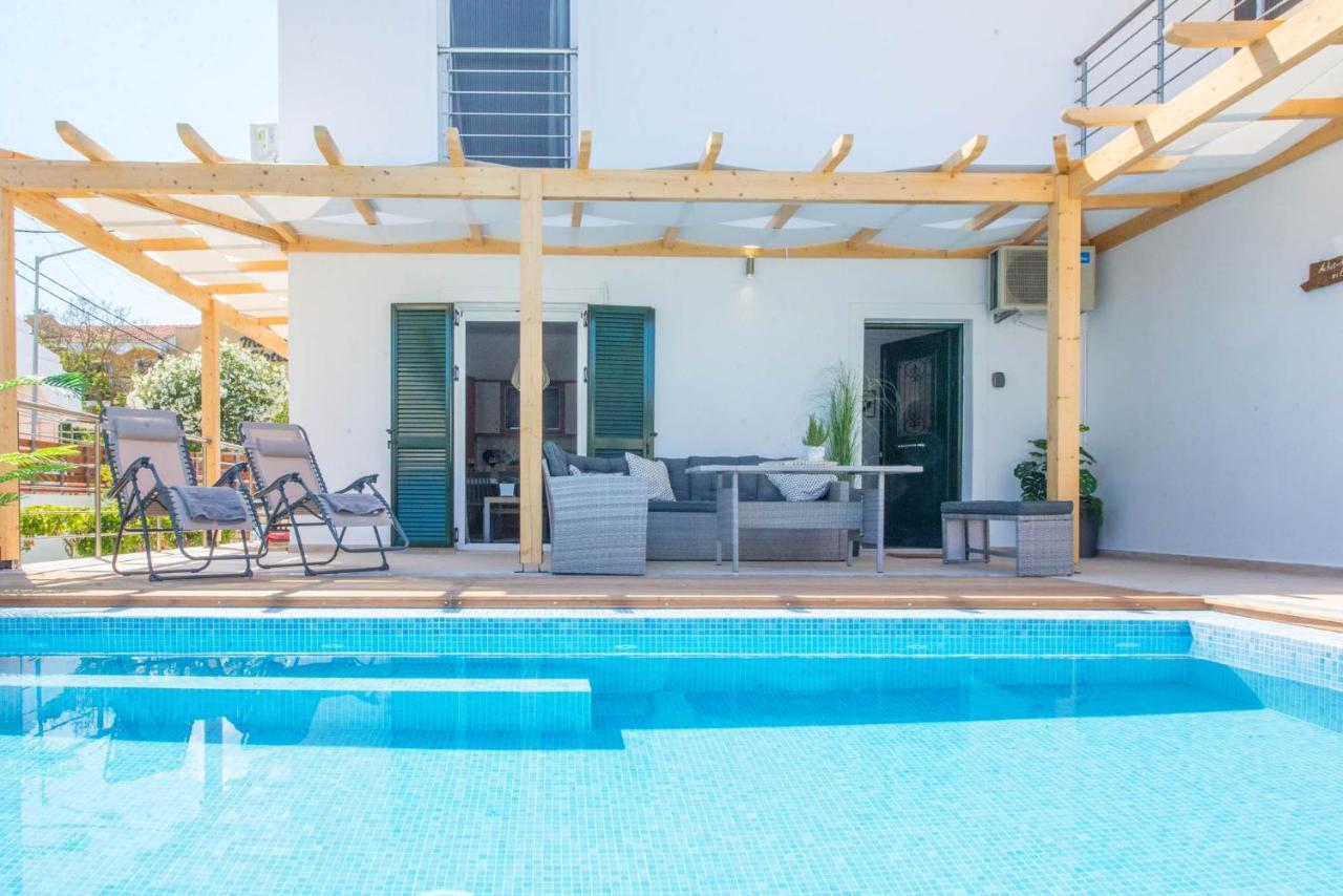 Acharavi Beach Villa Exteriör bild
