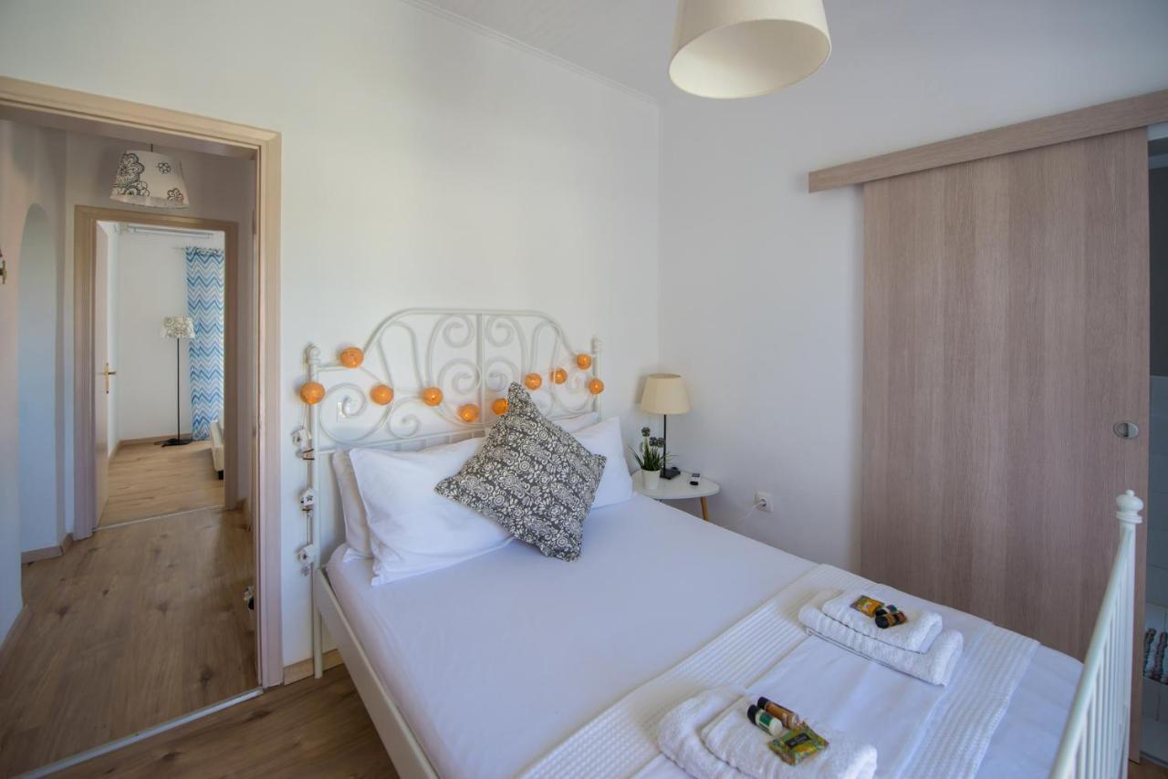 Acharavi Beach Villa Exteriör bild