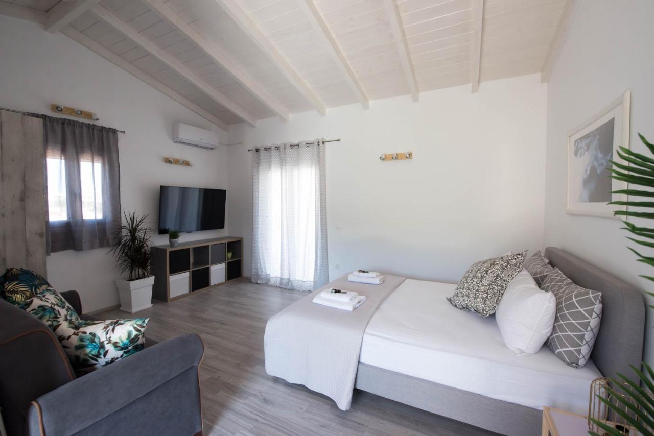 Acharavi Beach Villa Exteriör bild